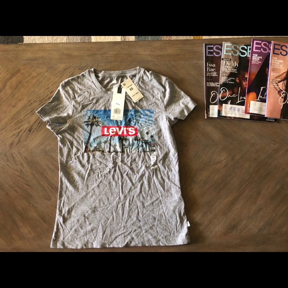 Levi’s shirt